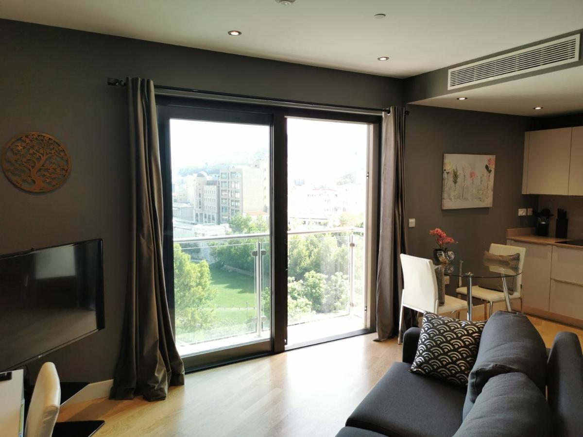 Kings Wharf Quay29 - Large Studio Apartment With 3 Pools - Gym - Rock Views - Holiday And Short Let Apartments In Gibilterra Esterno foto