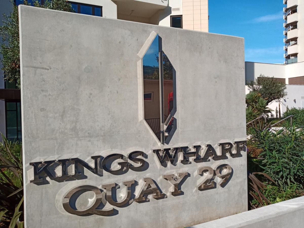 Kings Wharf Quay29 - Large Studio Apartment With 3 Pools - Gym - Rock Views - Holiday And Short Let Apartments In Gibilterra Esterno foto
